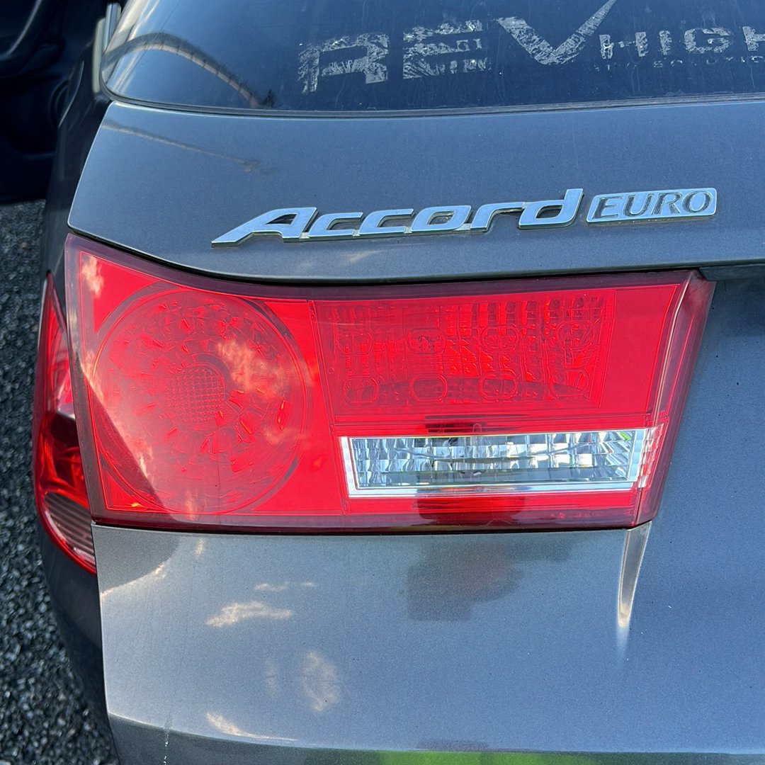 2008 Honda Accord- Left Tailgate Light PN: