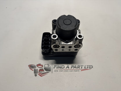 2000 to 2006 - Toyota Estima XR30 XR40 - ABS Pump/Modulator