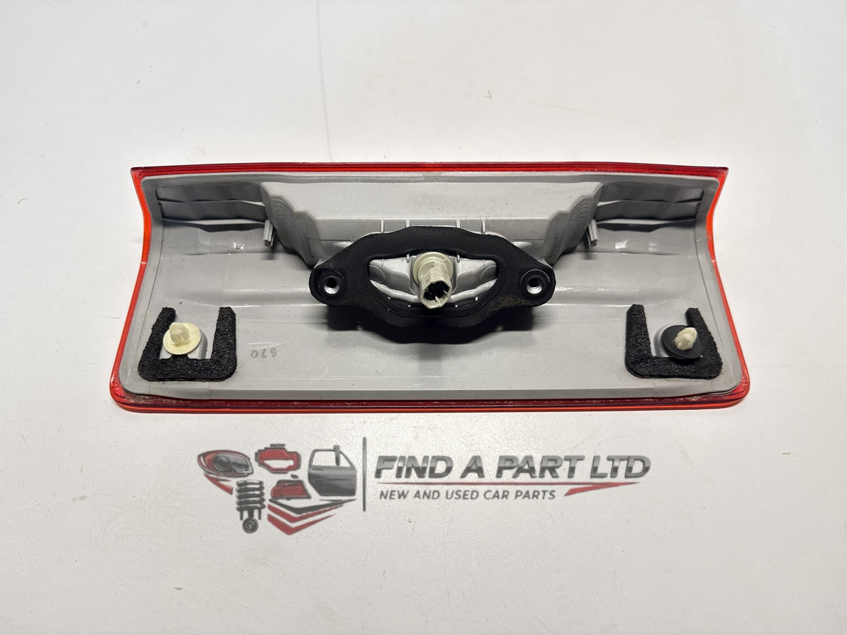 2015 Nissan Wingroad Y12 - High Level Stoplight PN: 286-24857