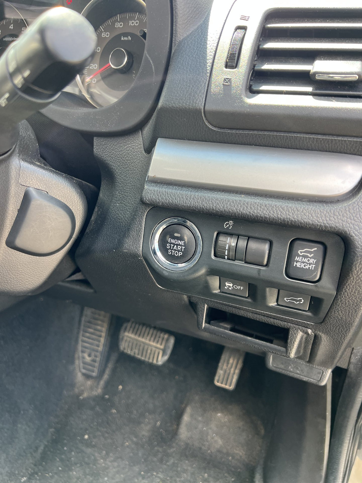 2013 Subaru Forester SJ5 - Ignition With Key PN: push botton 2 keys
