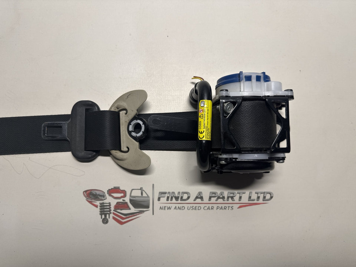 2016 Mitsubishi Outlander GF*W - Right Front Seat Belt PN: TK-AH2-EN316