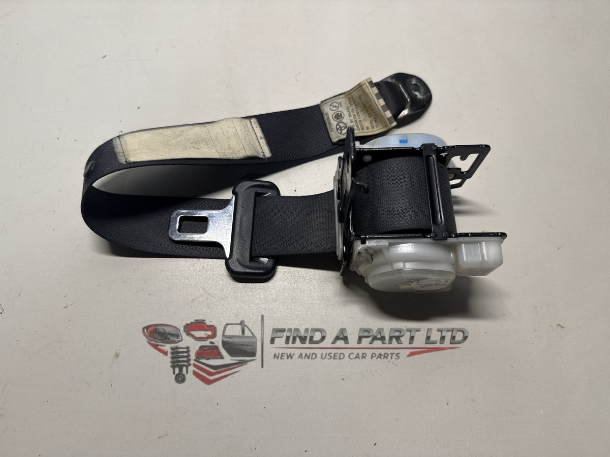 2004 Toyota Corolla E120 - Left Rear Seat Belt PN: TK-AB0-F1681