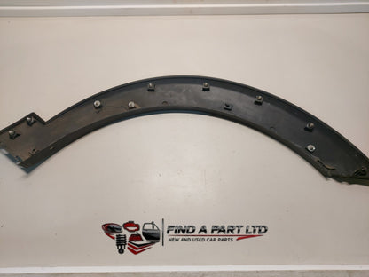 2010 Holden Captiva - Left Front Wheel Arch Moulding PN: