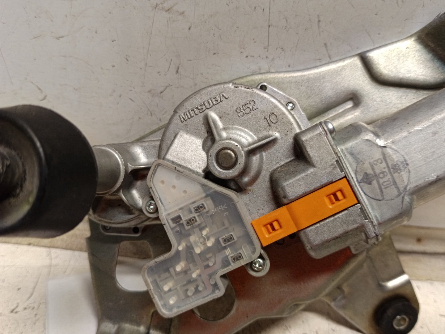 2007-2013 Nissan X-Trail T31 - Rear Wiper Motor PN: