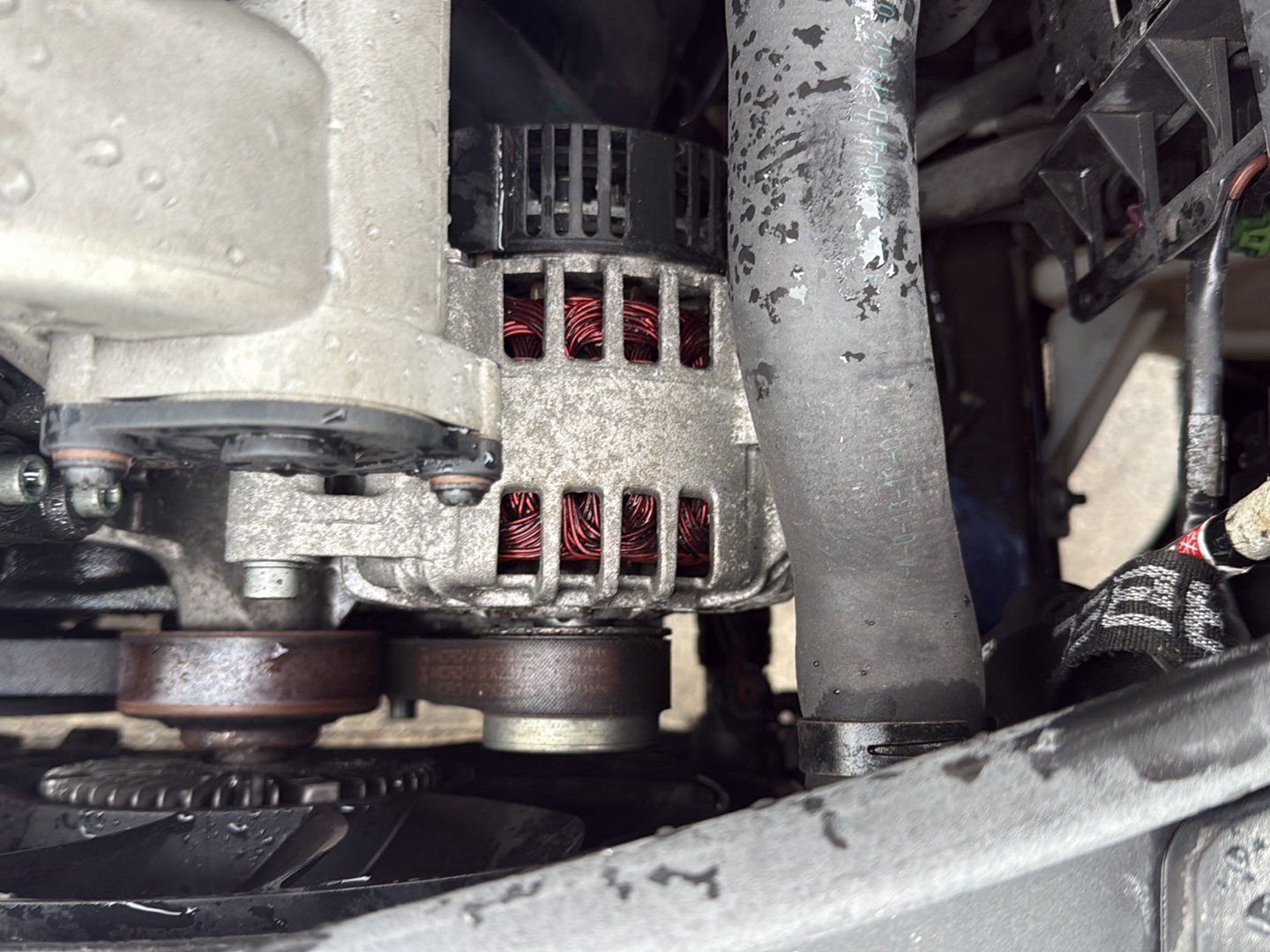 1998-2005 Volkswagen Passat- Alternator PN: