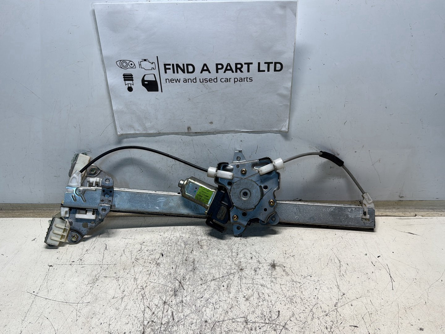 2000-2005 Nissan Bluebird Sylphy- Left Front Window Regulator/Motor PN: