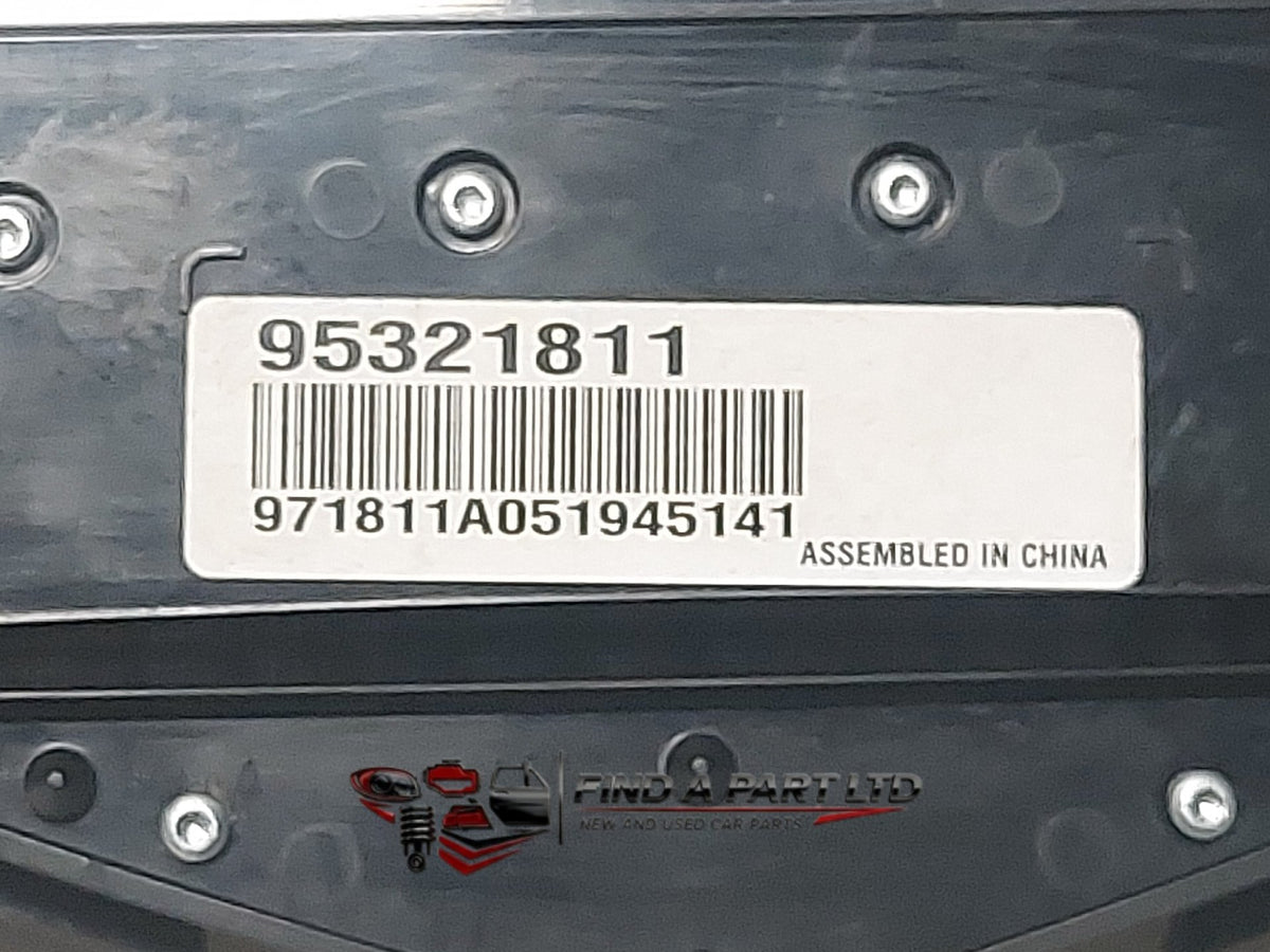 2015 Holden Cruze JH - Radio Controls PN: 95321811