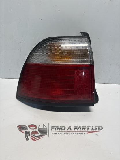 1993-1997 Honda Accord CD - Left Taillight PN: 043-1285