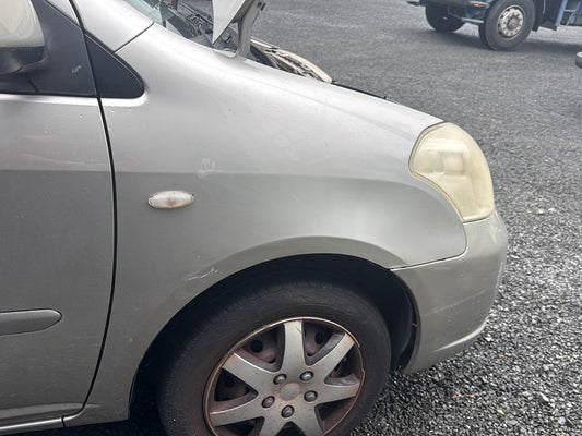 2003-2011 Toyota Raum Z20 NCZ20 - Right Front Guard PN: