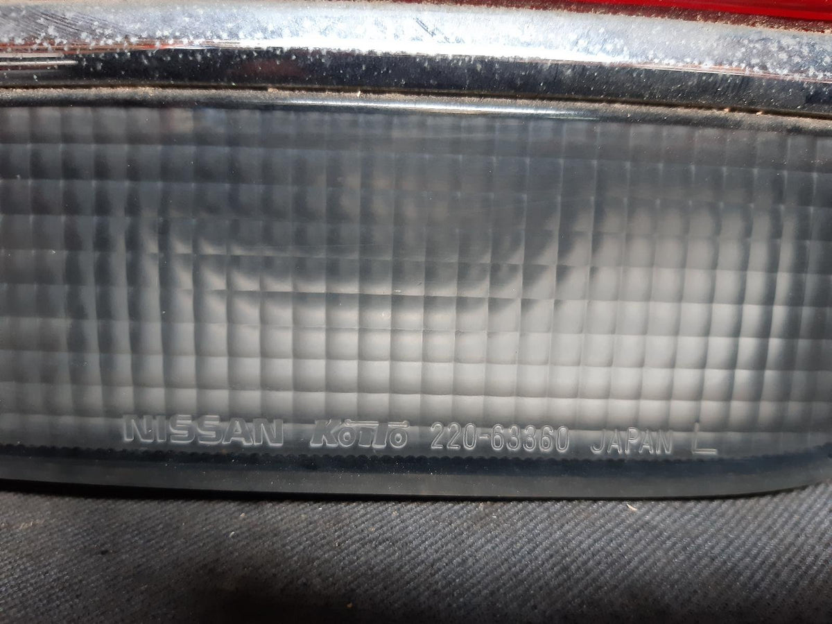 Sep 1993 to Sep 1997 - Nissan Bluebird U13 - Left Taillight