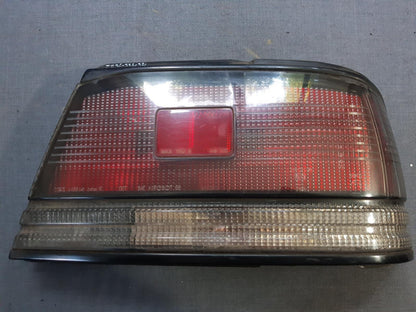 May 1990 to Jan 1993- Nissan Maxima J30- Right Taillight