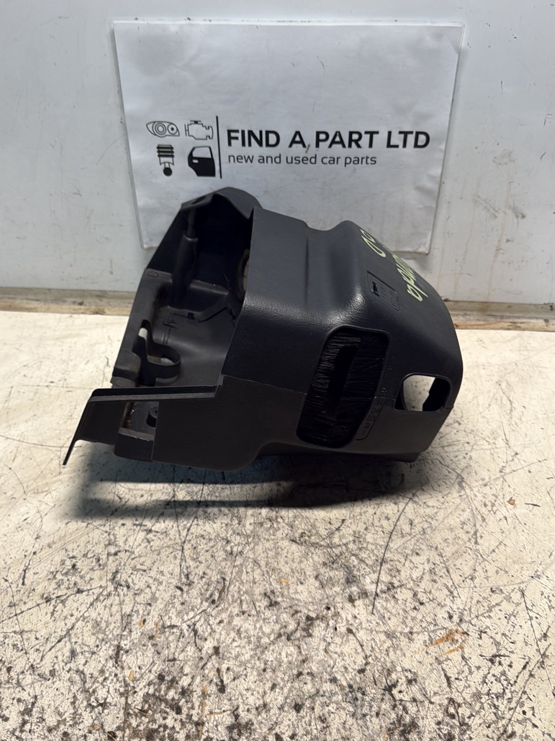 1995-1998 Honda Odyssey - Steering Column Shroud PN:
