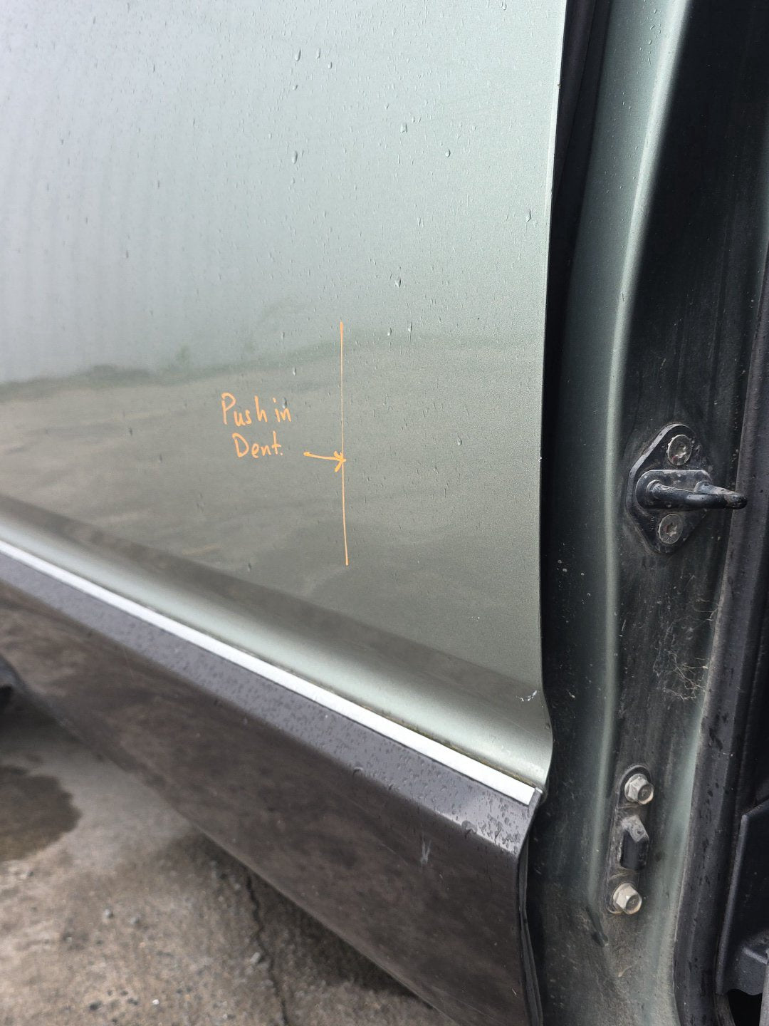 2007 Mitsubishi Delica CV5W - Left Front Door Shell PN: