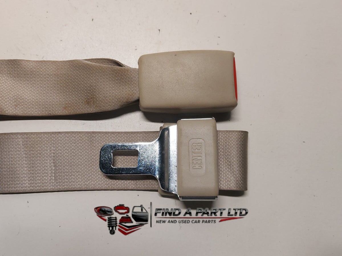 2004 Toyota Ipsum - Centre Seat Belt PN: TK-AB0-F1760