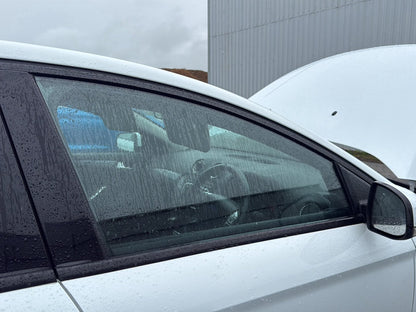 2007-2014 Ford Mondeo MK4 - Right Front Door Window PN: