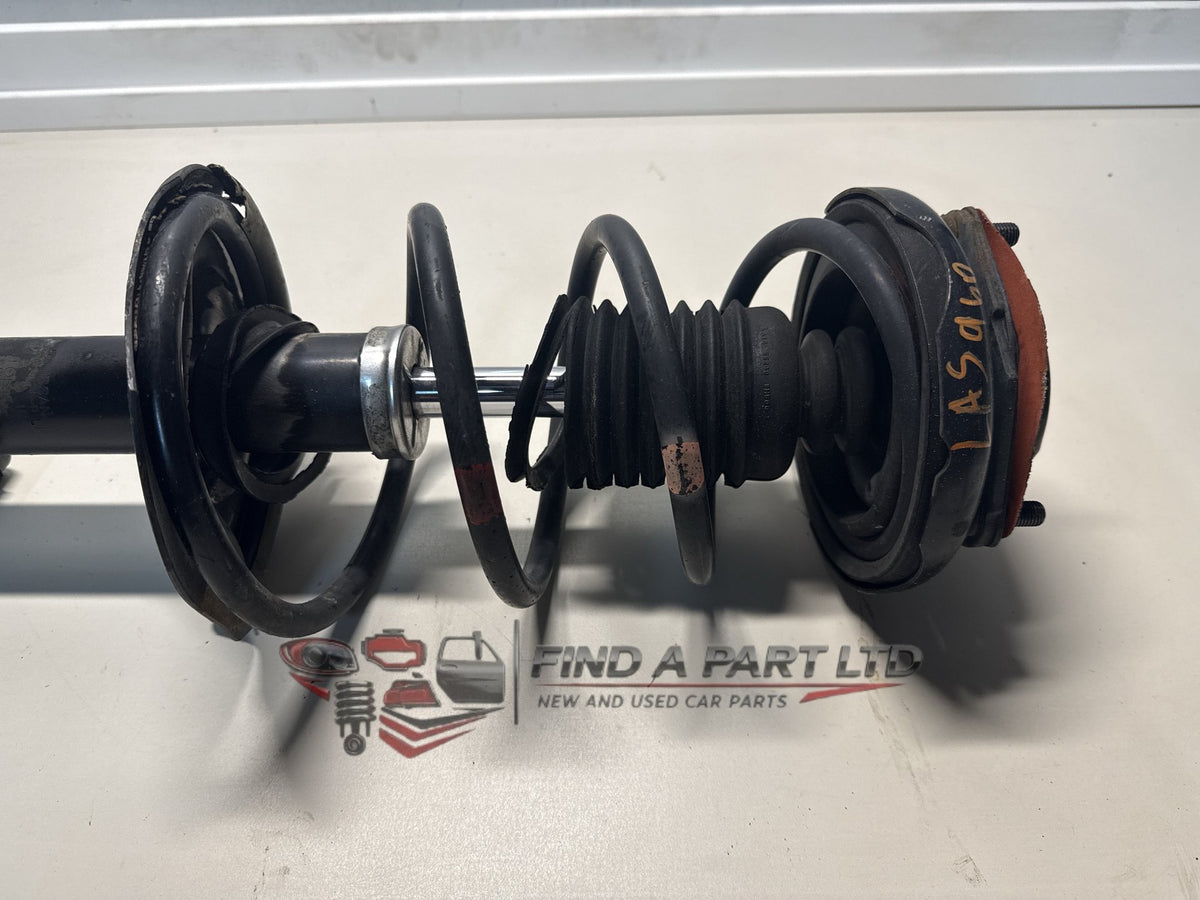 2006 Nissan X-Trail T30 - Right Front Shock Absorber PN: 55303 EQ000