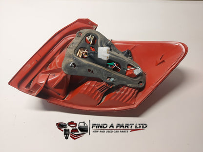 Nov 2009 to Sep 2012 - Toyota Corolla ZRE152R Hatchback - Left Taillight - Lens# 12549