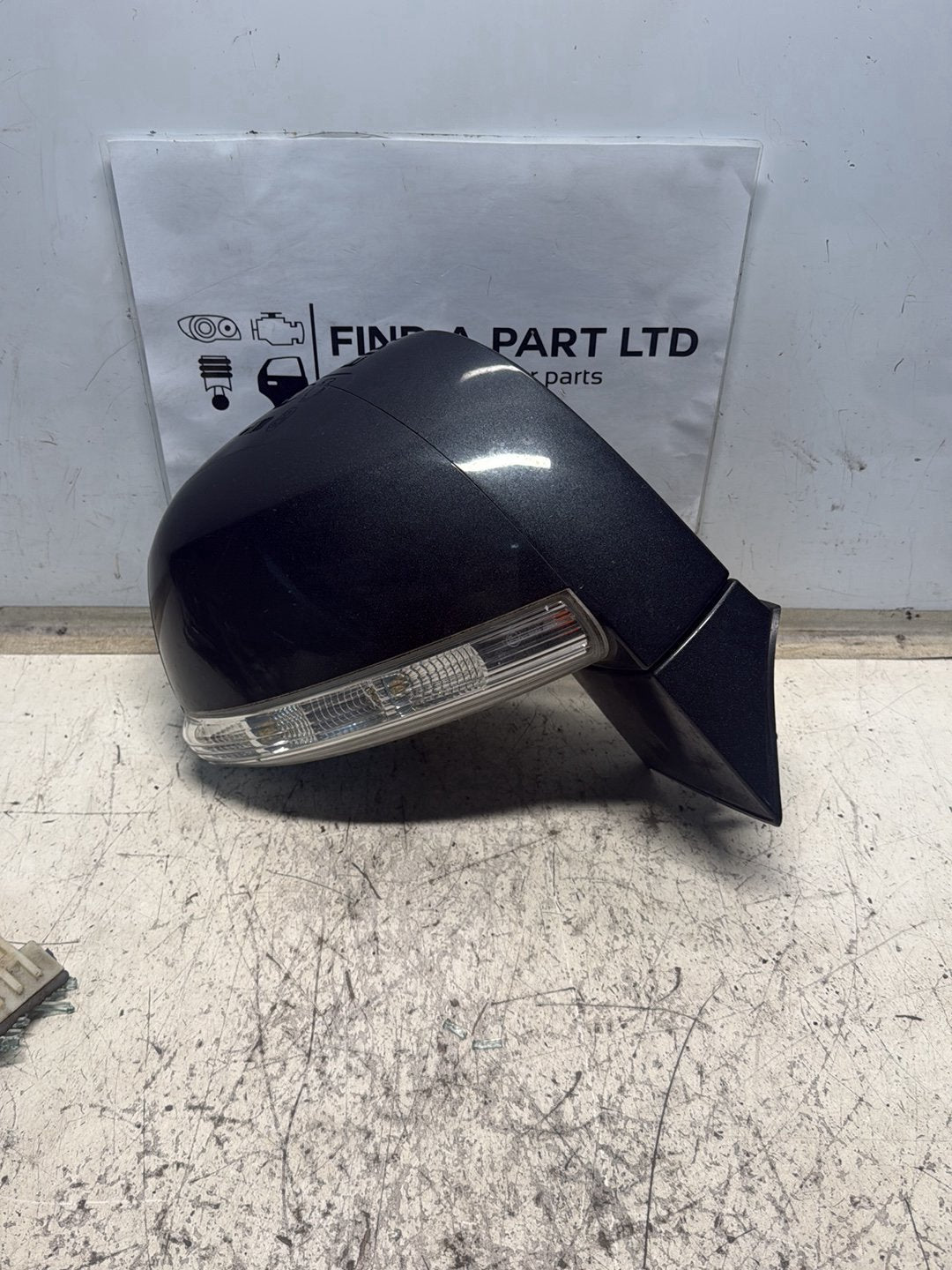 Holden Captiva - Right Door Mirror