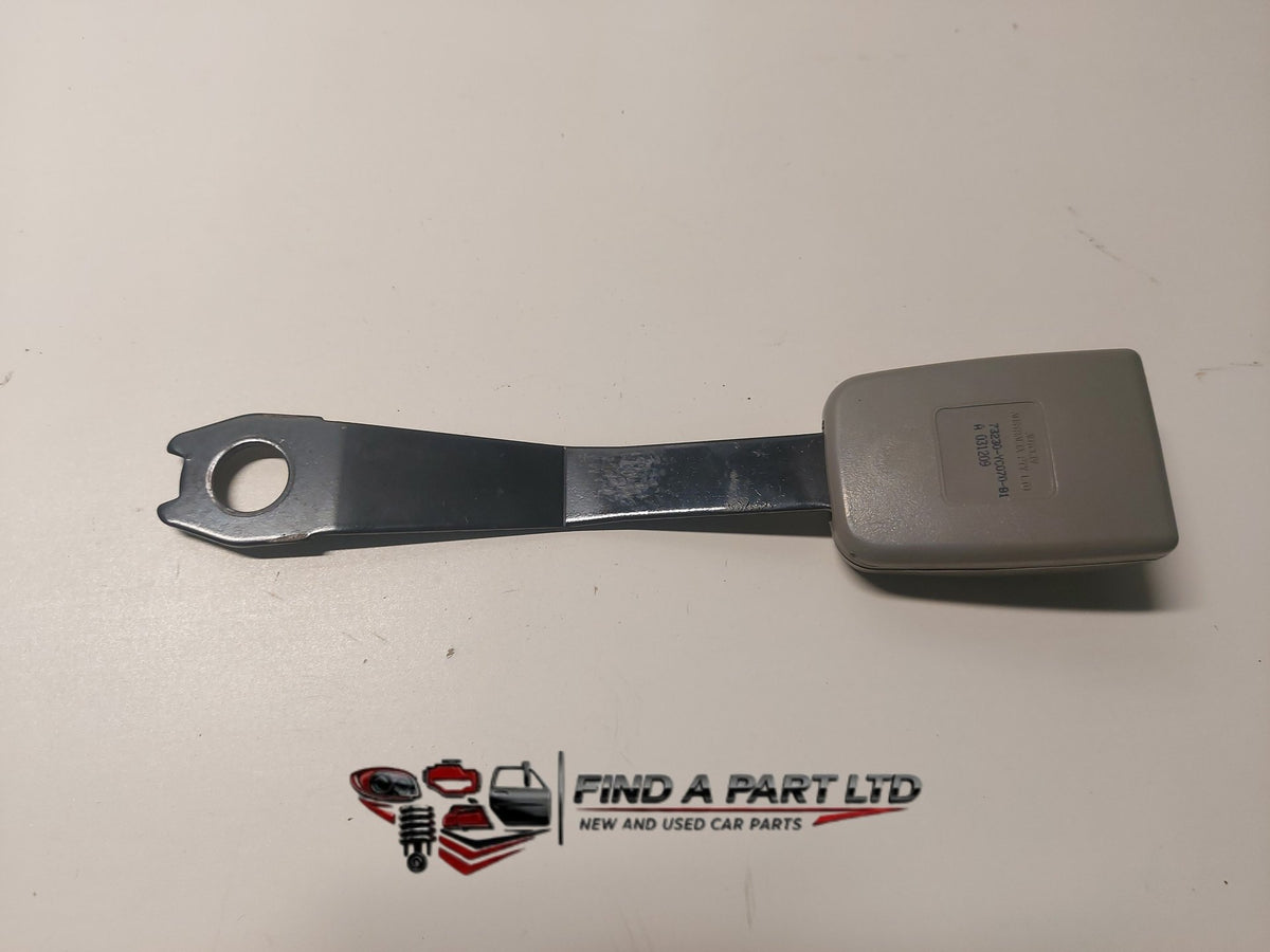 2004 Toyota Camry XV30 - Right Front Seat Belt Stalk PN: 73230yc070b1