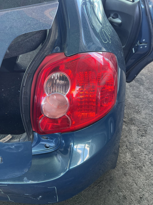 2009 Toyota Corolla JTNKU56E00109575 - Right Taillight PN: 12-509