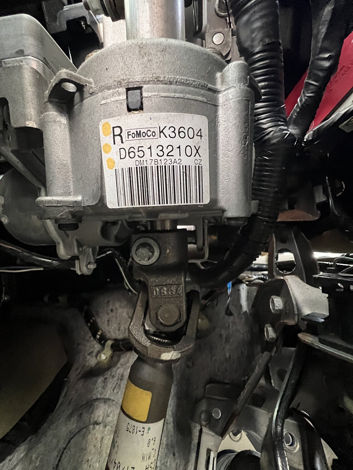 2011 Mazda Demio DE - Steering Column PN: