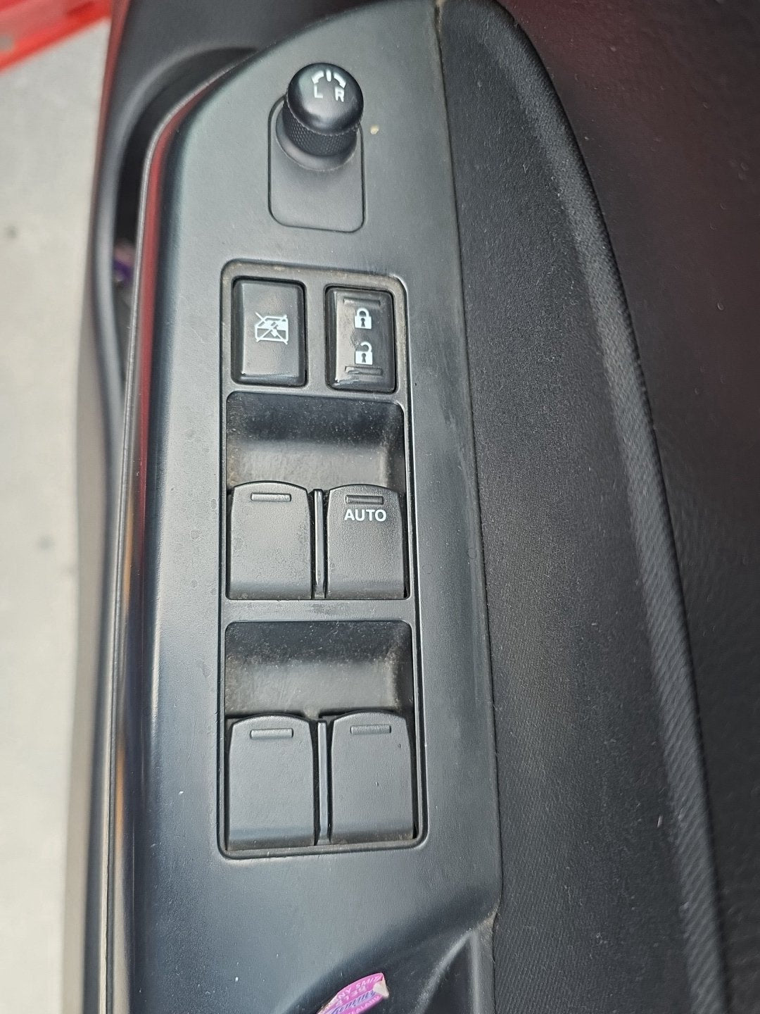 2010-2016 Suzuki Swift FZ FZ82S - Master Power Window Switch PN: