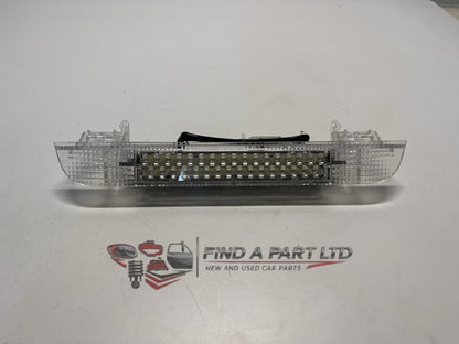2000-2007 Nissan X-Trail T30 - High Level Stoplight PN: 286-63847