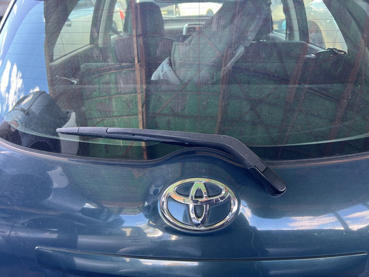 2009 Toyota Corolla JTNKU56E00109575 - Rear Wiper Arm PN:
