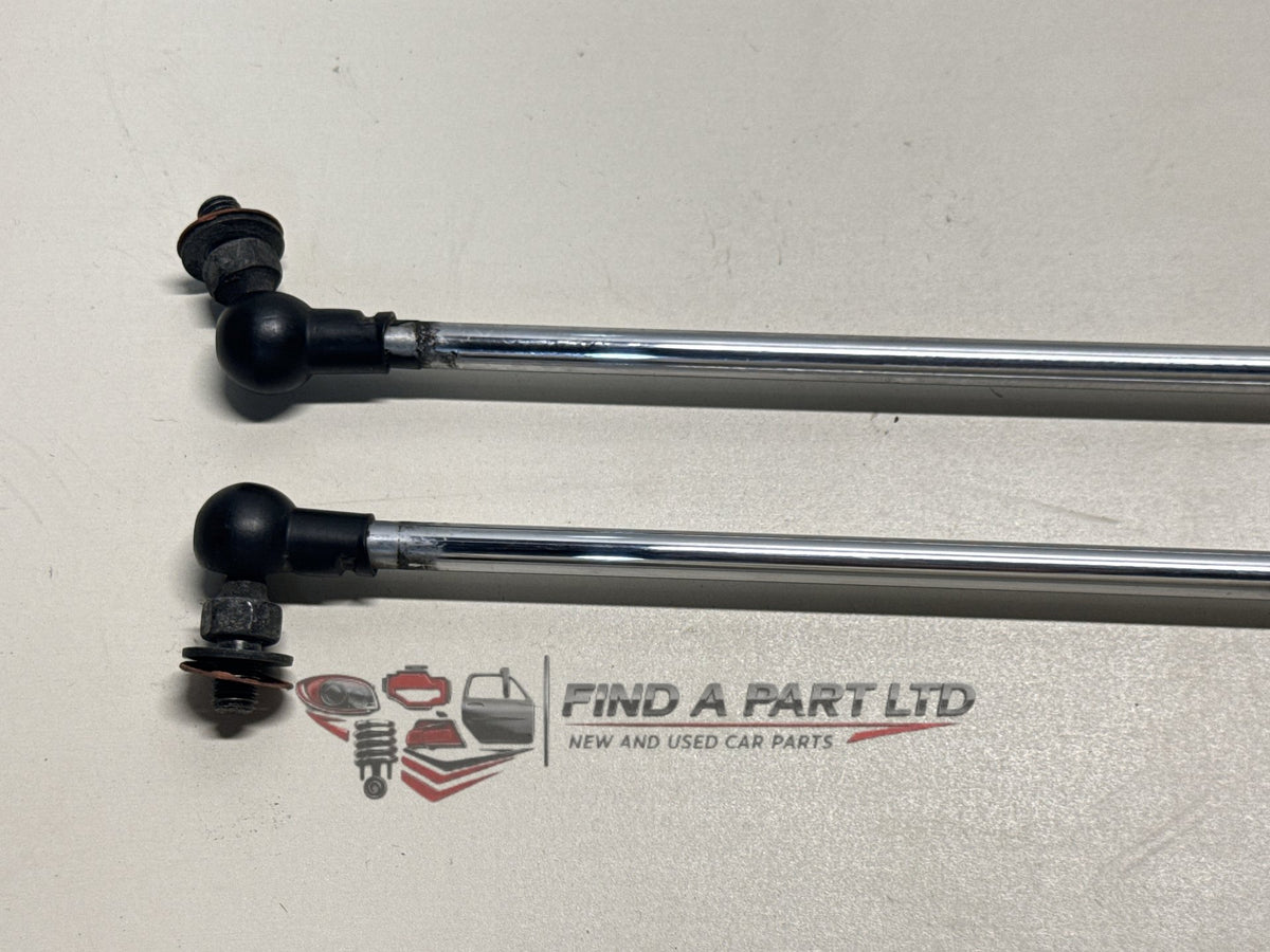 2008 Subaru Impreza GH - tailgate strut pair PN: 4ZI14 FK23, 4ZI24 FK24