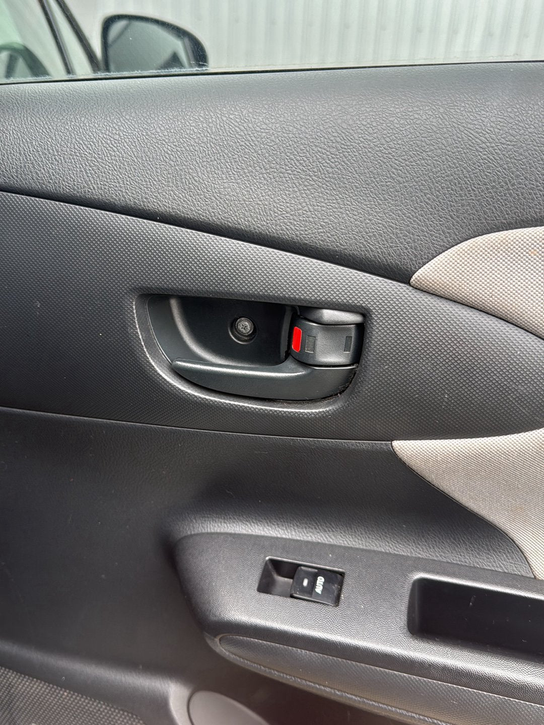 2009-2017 Toyota Wish ZGE20 - Right Rear Door Interior Handle PN: