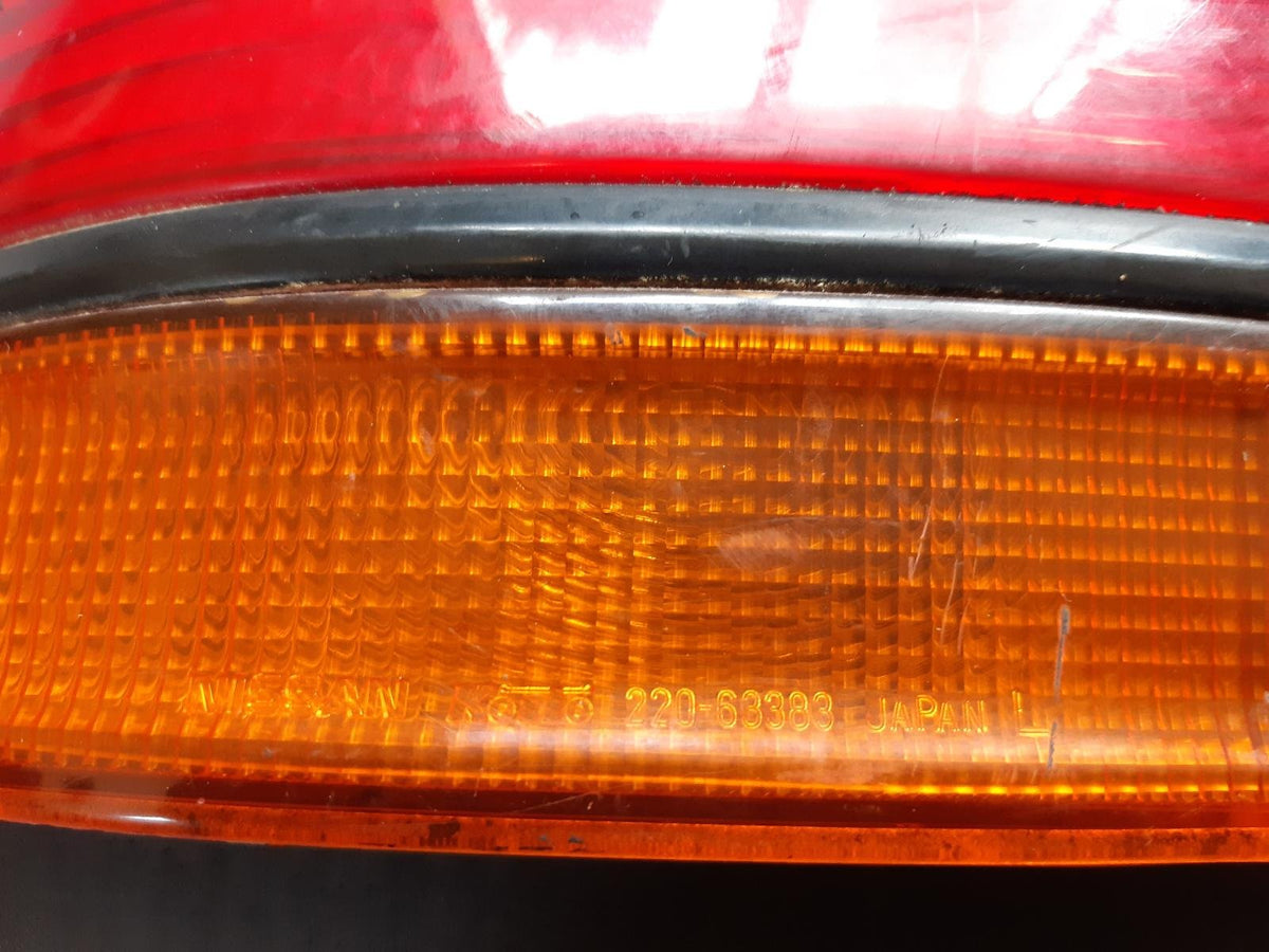 Sep 1993 to Sep 1997 - Nissan Bluebird U13 - Left Taillight
