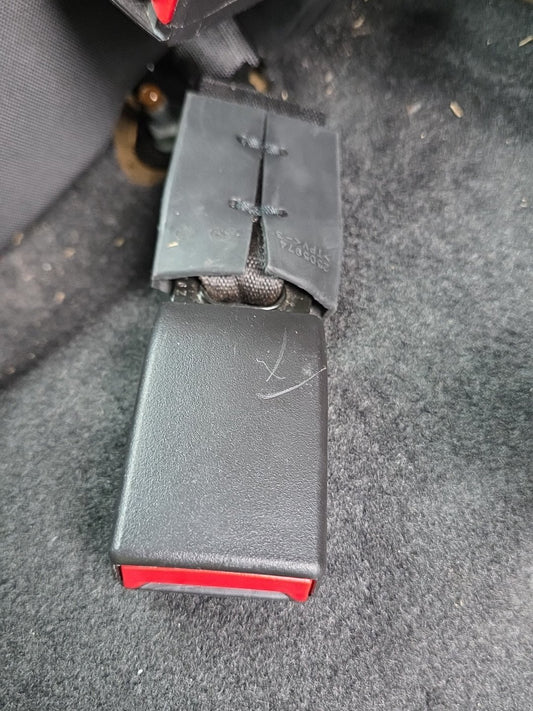 2017 Holden Trax TJ MY17 - Centre Seat Belt Stalk PN: