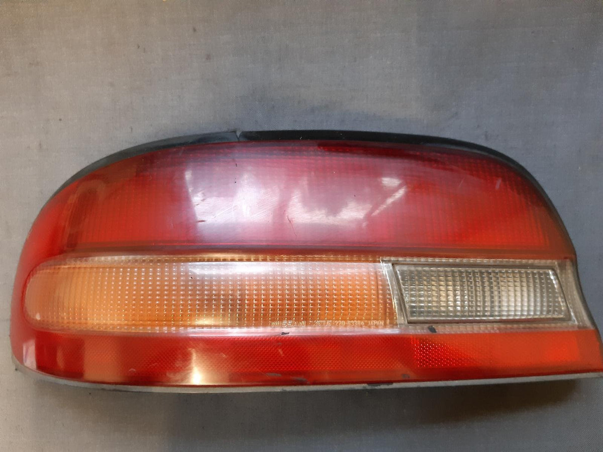 Sep 1993 to Sep 1997 - Nissan Bluebird U13 - Left Taillight
