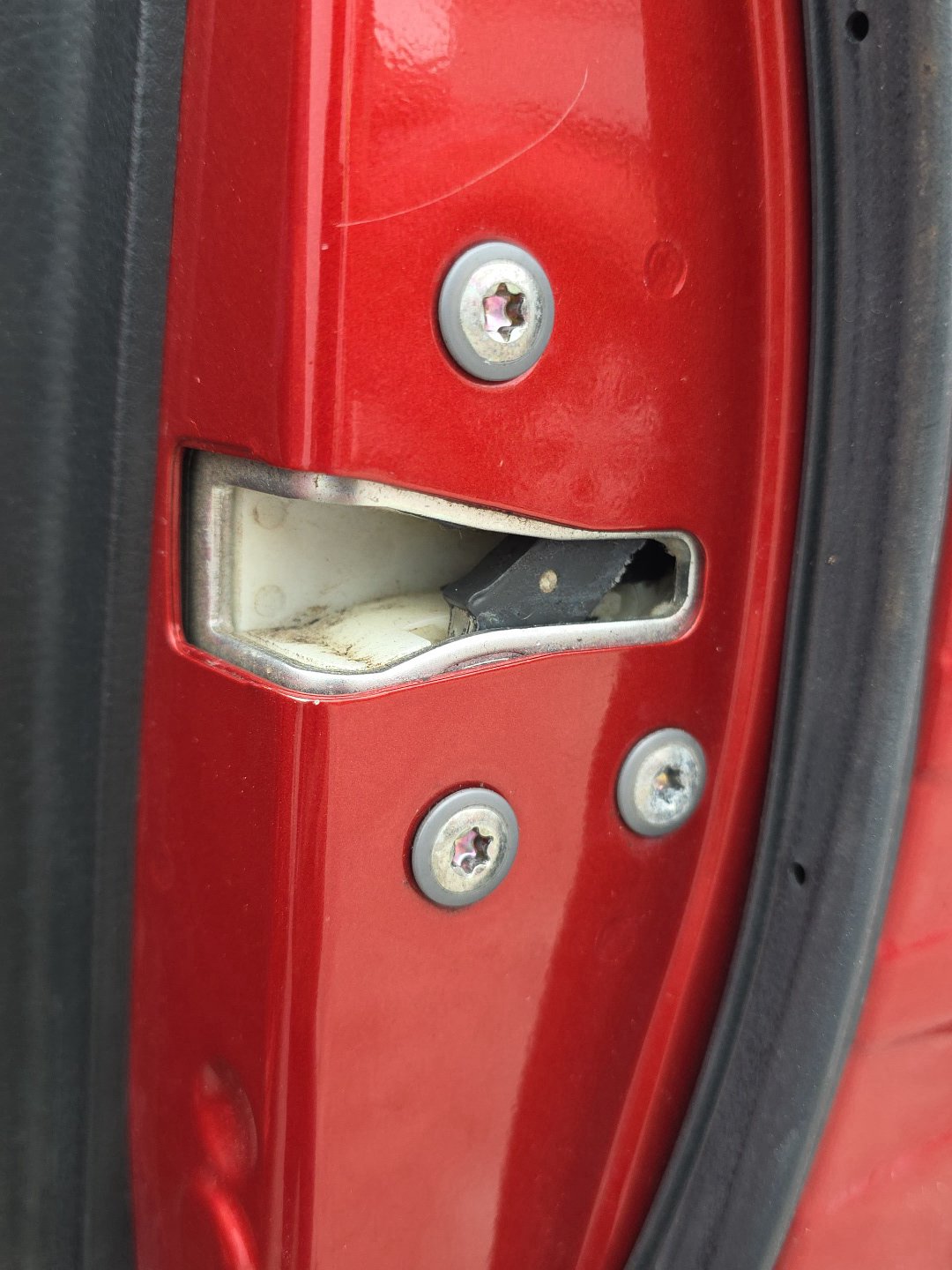 2010-2016 Suzuki Swift FZ FZ82S - Right Front Lock Mechanism PN: