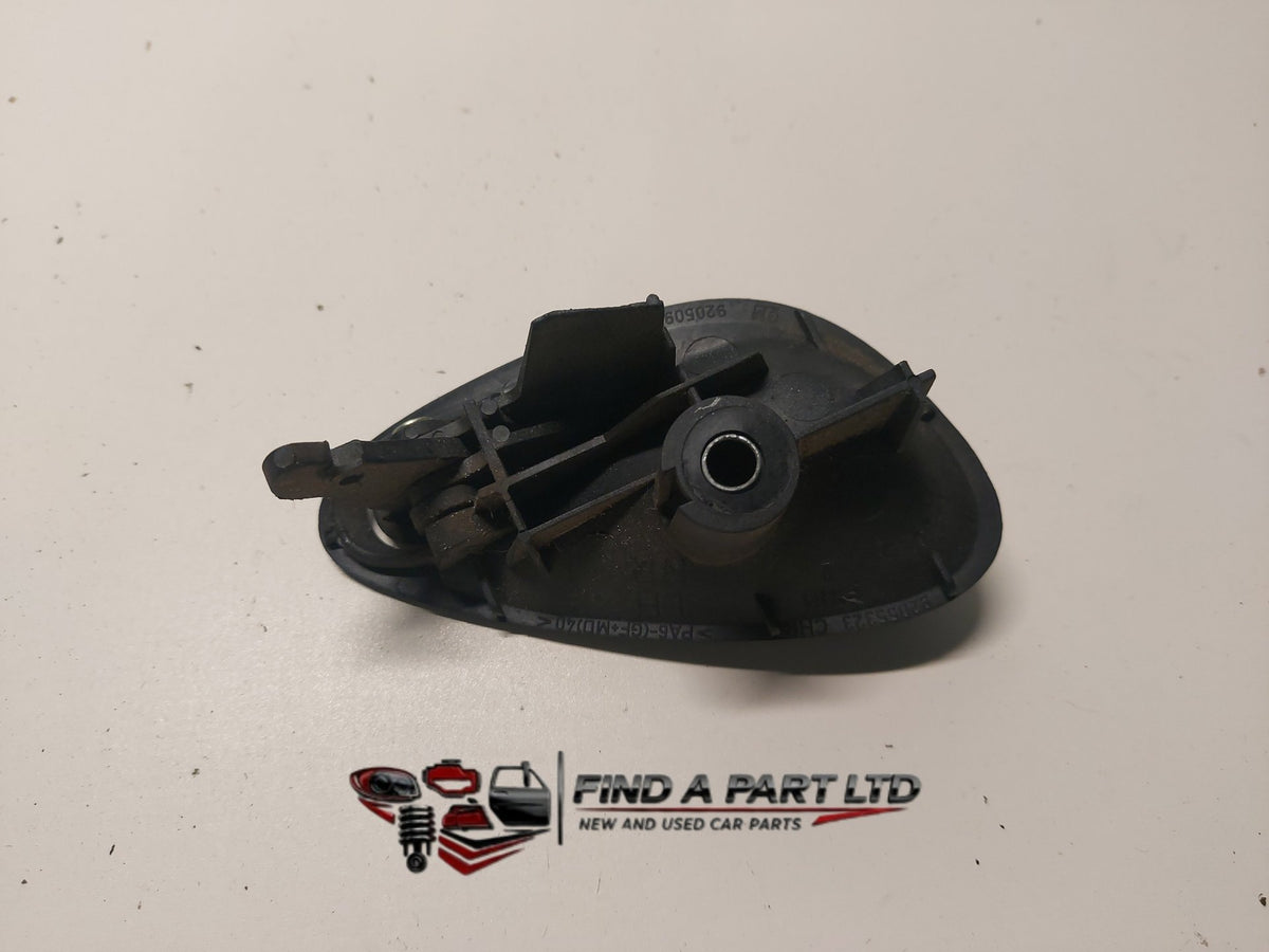 2003 Holden Commodore VY - Left Rear Door Interior Handle PN: