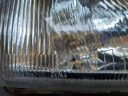 Oct 1995 to Mar 1998 - Nissan Pulsar N15 - Right Headlight - Ichikoh Lens# 1513