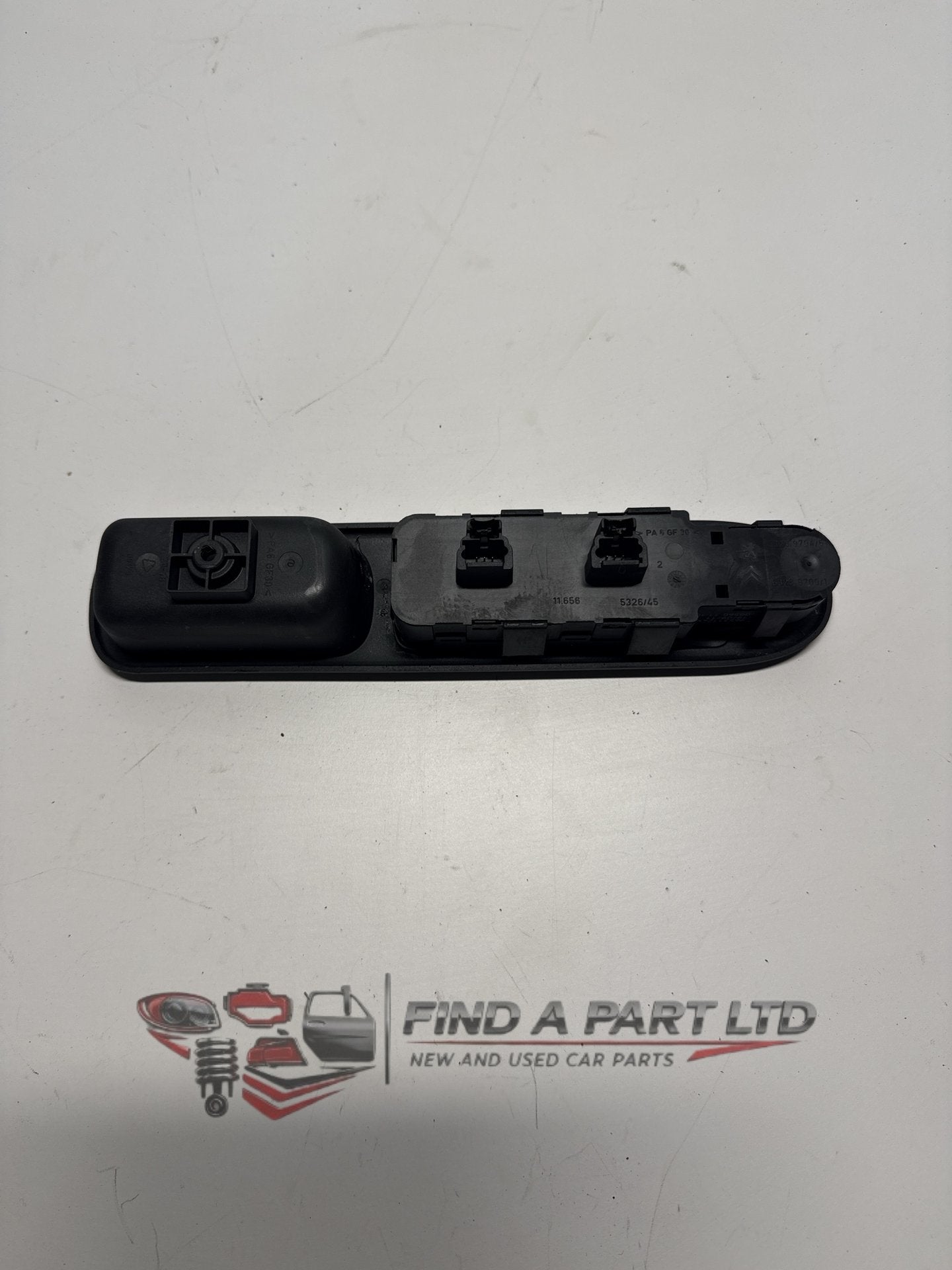 2001-2008 Peugeot 307 - Master Power Window Switch PN:
