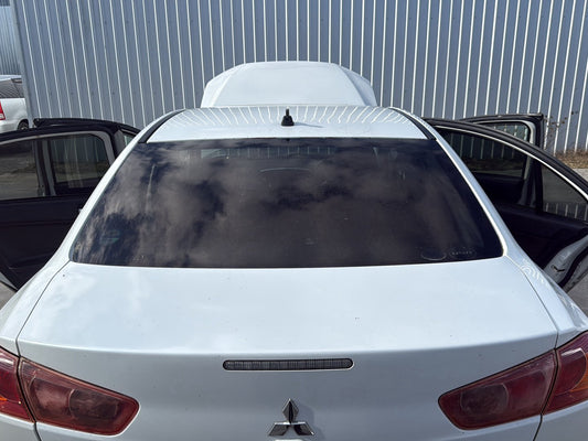2004-2012 Mitsubishi Galant DJ CY4A - Tailgate Glass PN: