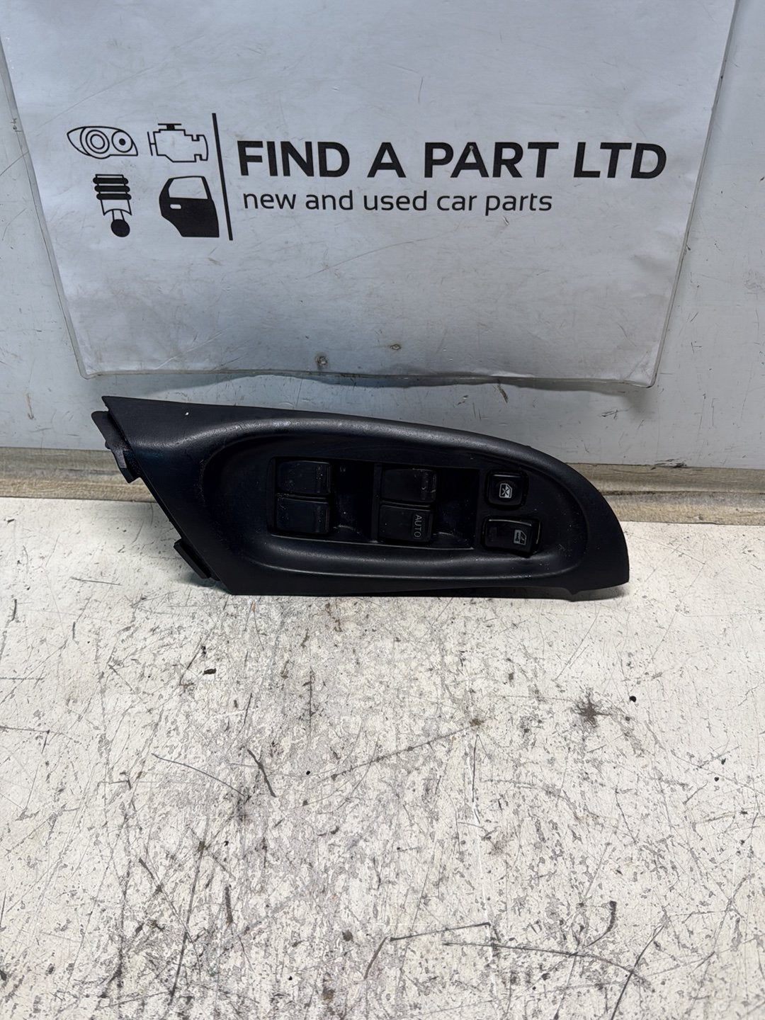 2000-2005 Nissan Bluebird Sylphy- Master Power Window Switch PN: