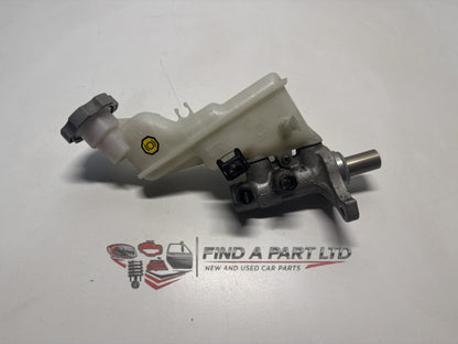 2014 Kia Rio JB - Master Cylinder PN: 20 254