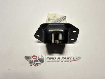 2015 Nissan Wingroad Y12 - Tailgate Lock Mechanism PN:
