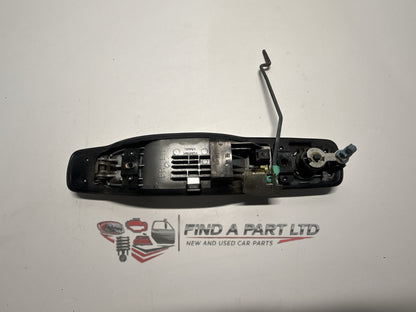 1999-2005 Nissan Serena C24 - Left Front Door Exterior Handle PN: