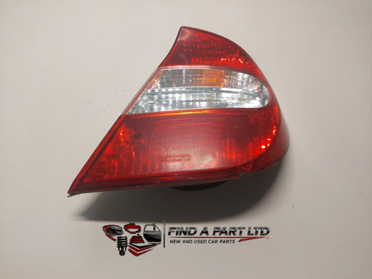 2004 Toyota Camry XV30 - Right Taillight PN: 22016320