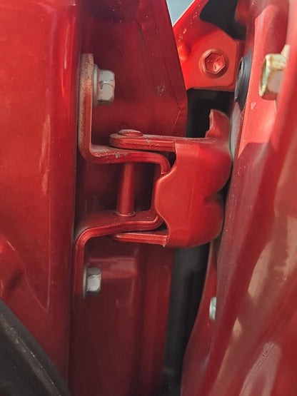 2006-2012 Suzuki SX4 YA11S - Left Front Door Hinge PN: