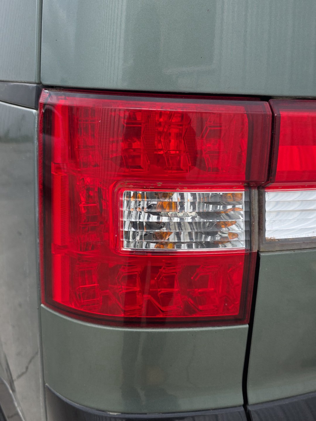 2007 Mitsubishi Delica CV5W - Left Taillight PN: 1146-378L