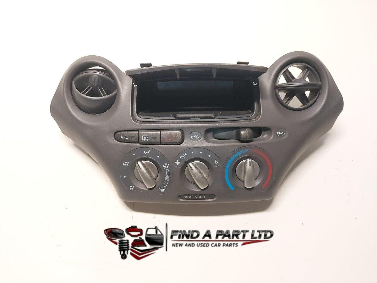 2002 Toyota Vitz P10 - Heater/AC Controls PN: