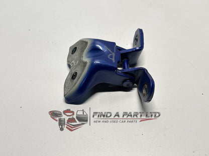2014 Kia Rio JB - Right Lower Door Hinge PN: