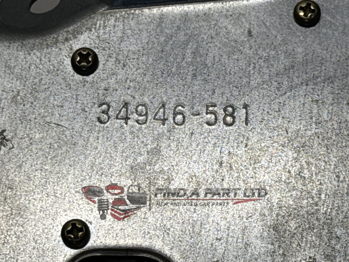 2002 Honda Avancier TA - Rear Wiper Motor PN: 34946-581