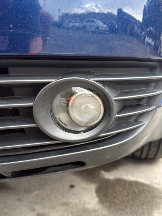 1998-2005 Volkswagen Passat- Left Fog Light PN: