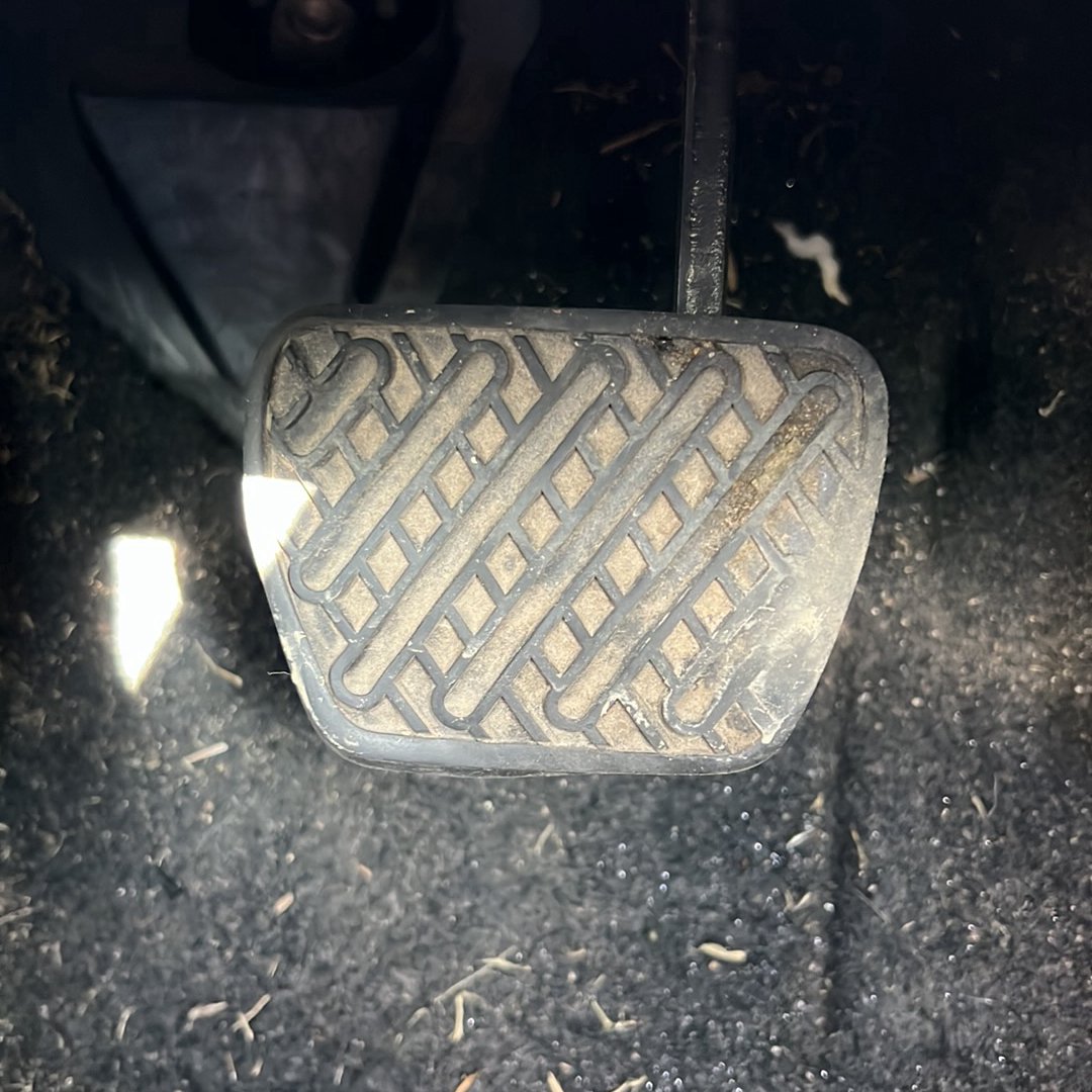 2006-2010 Nissan Dualis J10 J10 - Brake Pedal PN: